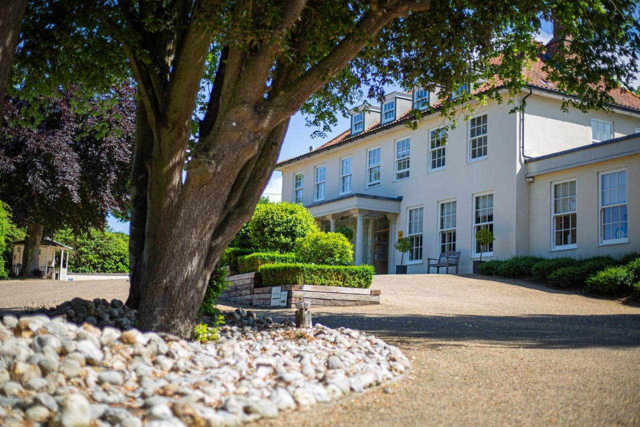The Pheasant Hotel, Holt, Norfolk Kelling Exterior photo